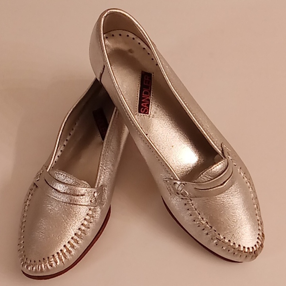 SANDLER Party Festival Size 6 1/2B  Silver metallic color #152